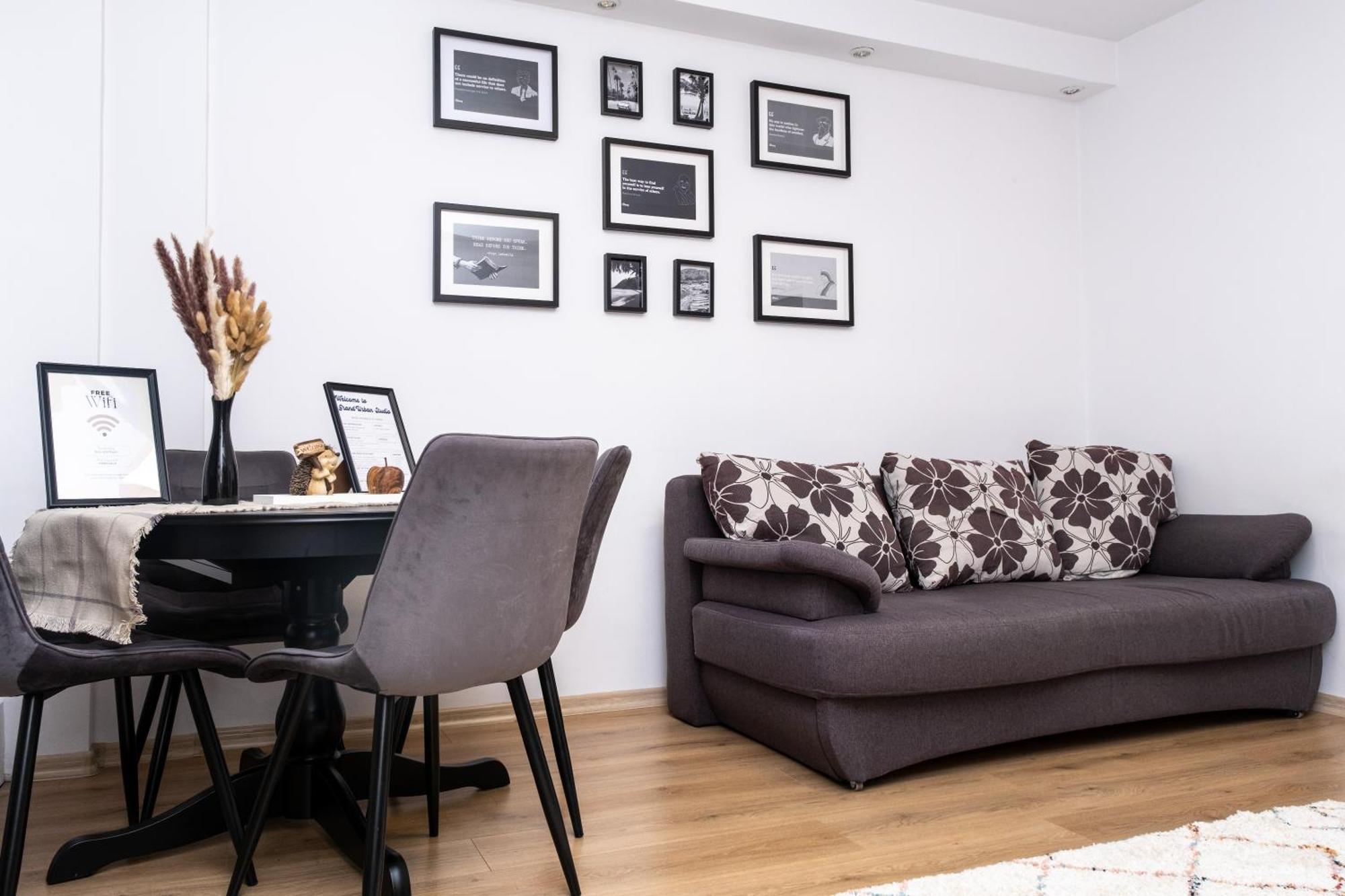 Grand Urban Studio Targu-Mures Bagian luar foto